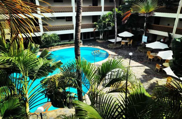 Hotel Acuarium piscina