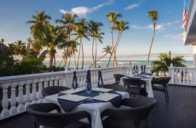 Hotel Restaurant Albachiara terraza vista mar