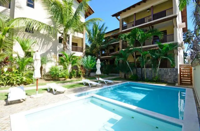 Condo Hotel Caribey Las Terrenas piscina