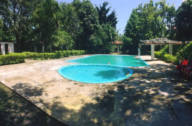 Rancho Cocodrilo Bonao piscina 1