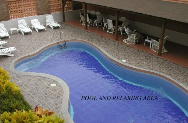 Hotel Garant Suites Boca Chica piscina