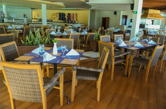 Impressive Resorts Spas Punta Cana Restaurante 2