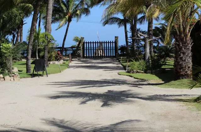 Hotel Jardines Monte Cristi Republica Dominicana access playa