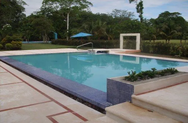 Rancho Laura Santo Domingo piscina