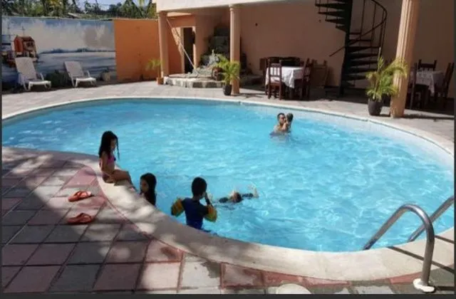 Hotel Martinis piscina