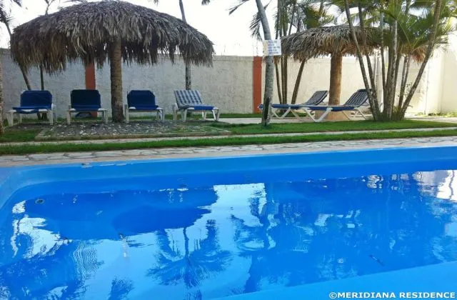 Apartahotel Meridiana Residence Juan Dolio piscina
