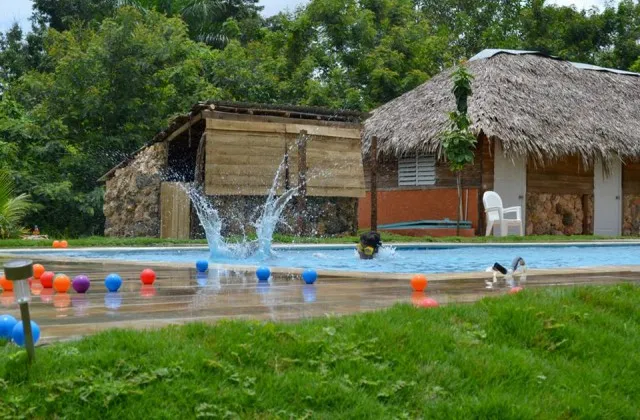 Finca TerrAqua Bayaguana piscina 1