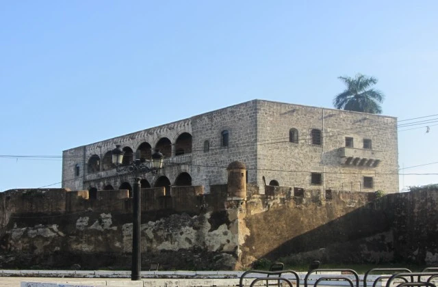 Santo Domingo Zona Colonial Alcazar de Colon