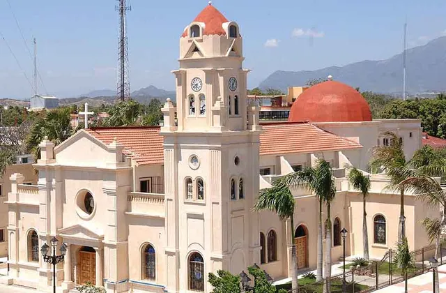 Catedral de bani peravia
