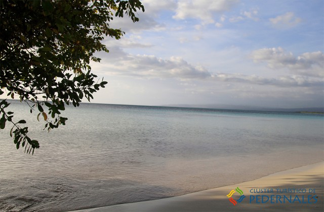 playita blanca pedernales