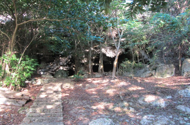 Boca de Yuma Cueva Bernar 1